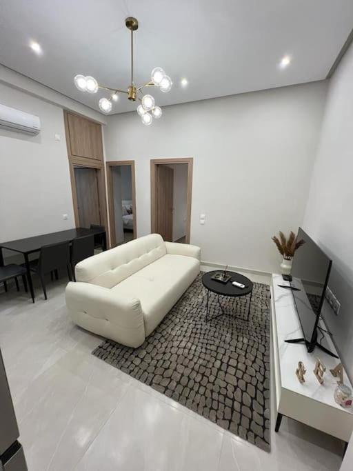 Cozy New Apartment Nearby Metro Афіни Екстер'єр фото