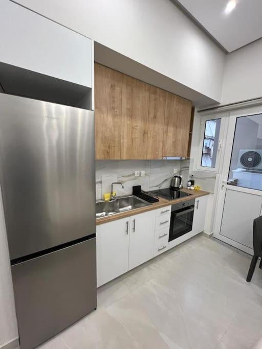 Cozy New Apartment Nearby Metro Афіни Екстер'єр фото