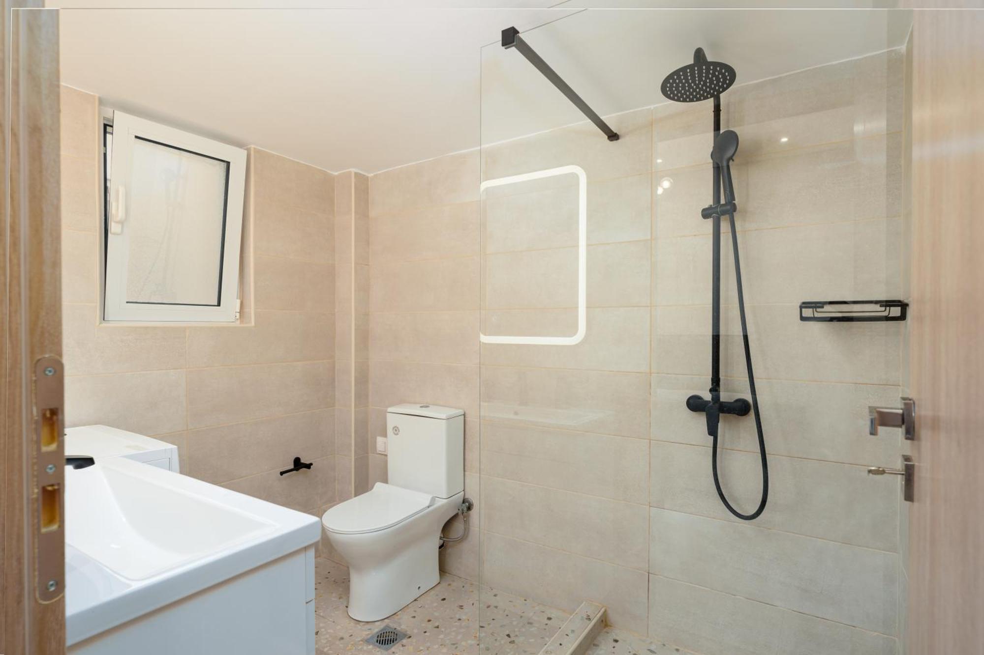 Cozy New Apartment Nearby Metro Афіни Екстер'єр фото