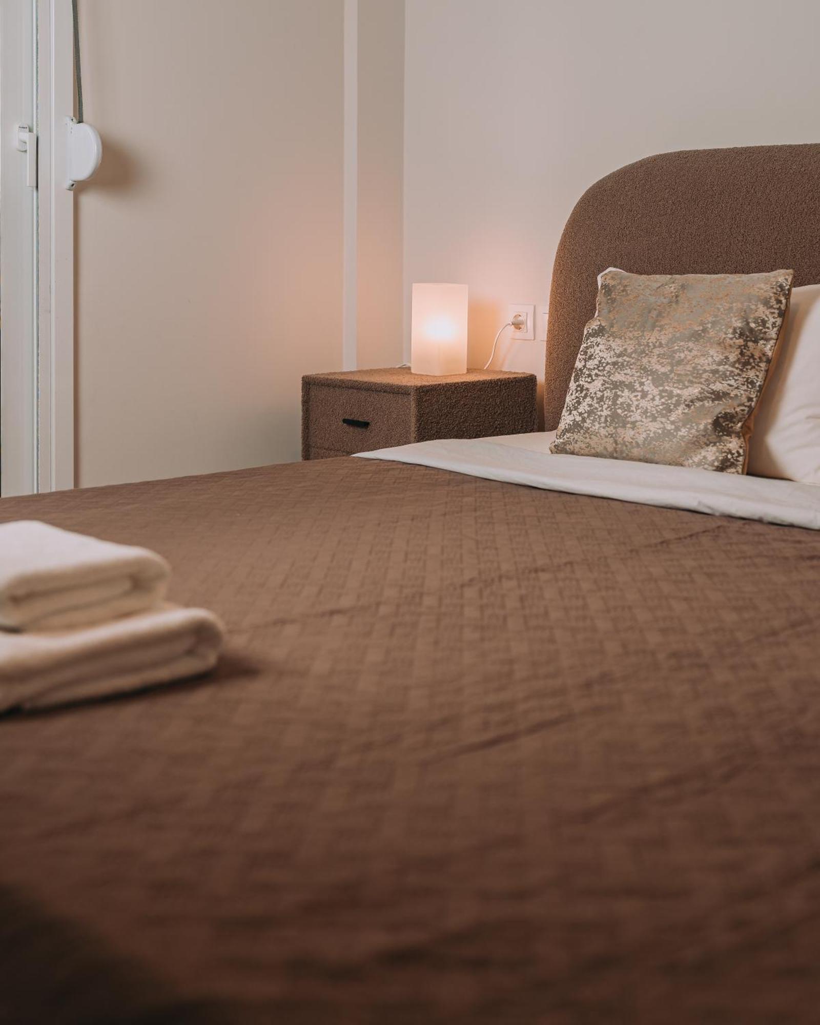 Cozy New Apartment Nearby Metro Афіни Екстер'єр фото